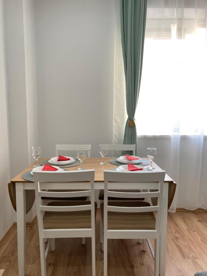 Laroka House Rin Grand Residence Modern Apartment Bucarest Esterno foto